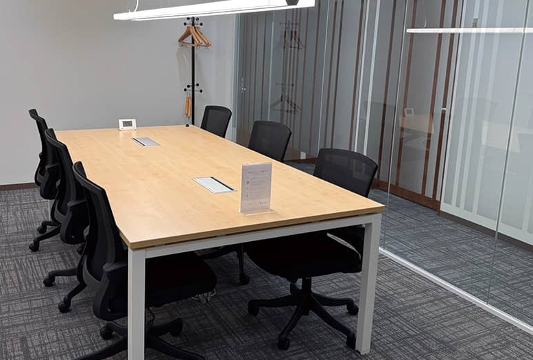 創建御堂筋ビル会議室