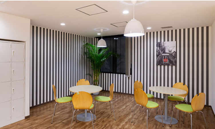 平野町センチュリービル休憩スペース