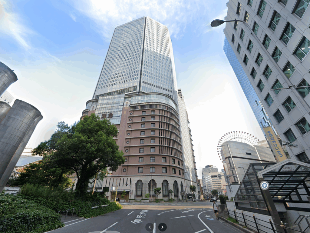 梅田ツインタワーズ外観