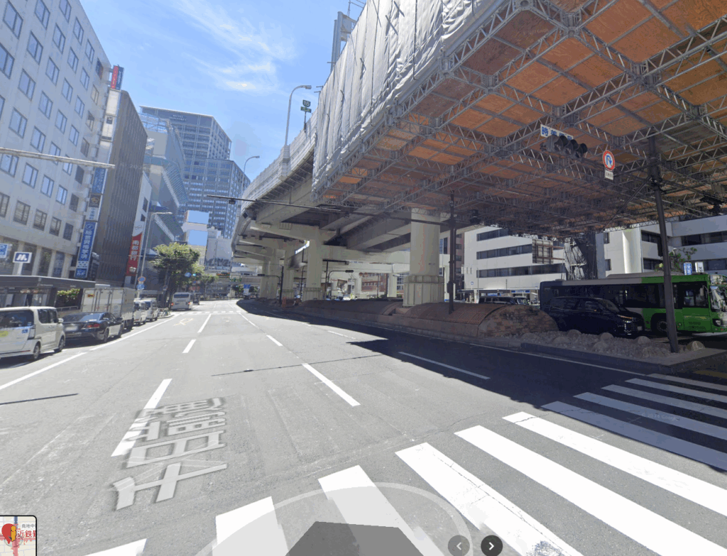 近鉄難波ビル外