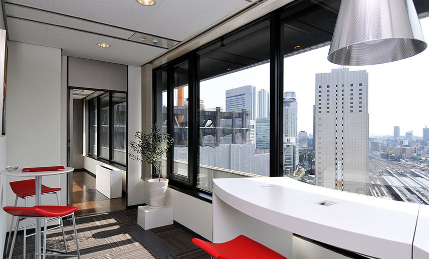 阪急グランドビルラウンジ