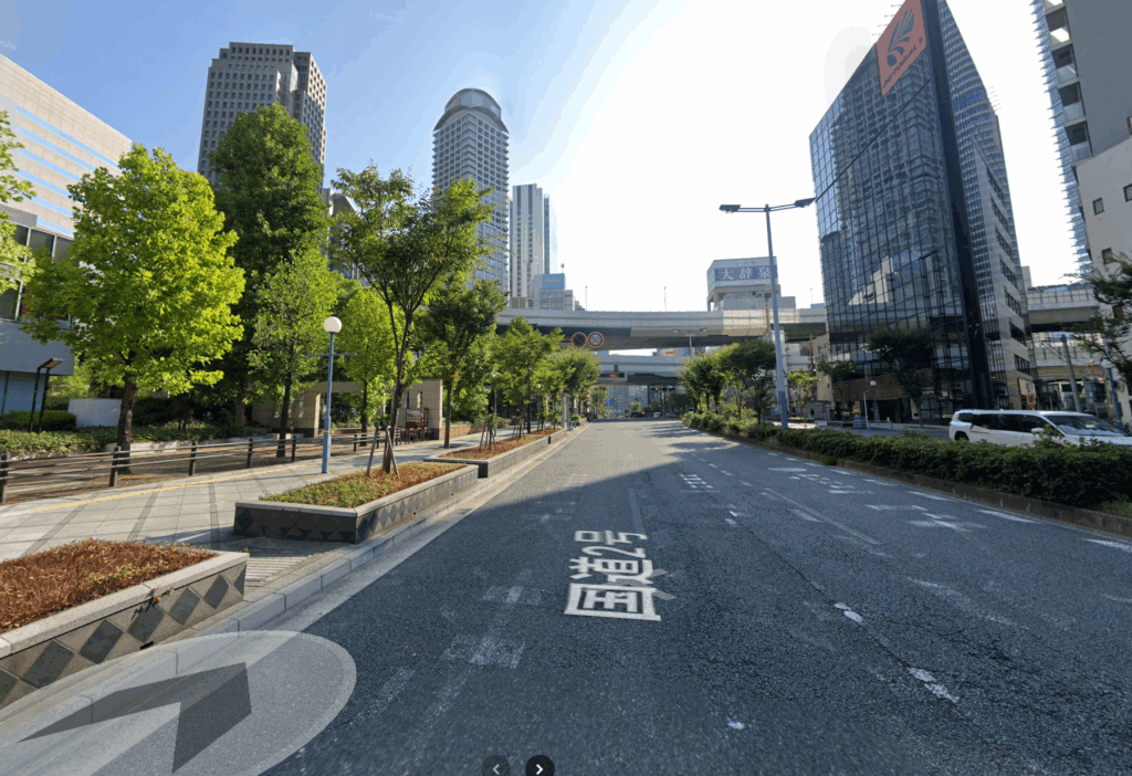 パシフィックマークス西梅田ビル外