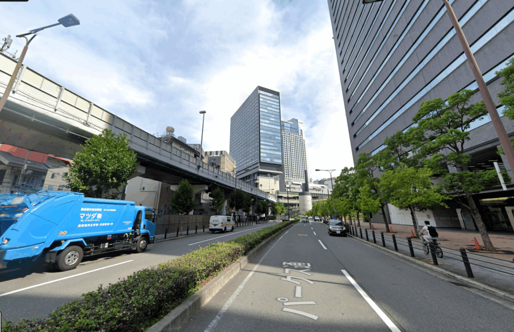 なんばパークスタワー外